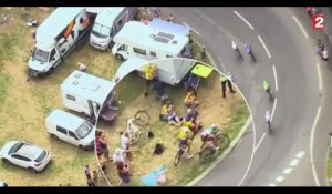 Tour de France 2017 : Christopher Froome échappe de peu à la chute ! (Vidéo) 