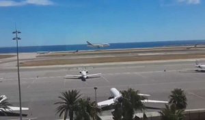 Nice : Un A380 ne peut pas atterrir à cause du vent ! (Vidéo)