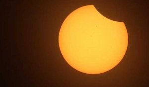 Les plus belles images de l'éclipse solaire