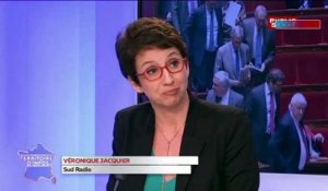 François Bayrou accuse la droite de ne pas voter la censure pour cause de match