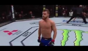 UFC : le KO le plus rapide de l'histoire pour Dustin Ortiz en 15 secondes ! (vidéo)