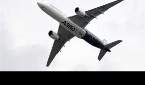 Airbus et Boeing s'affrontent sur une commande-clef d'Emirates