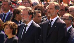 Attentat de Barcelone: minute de silence pour les victimes