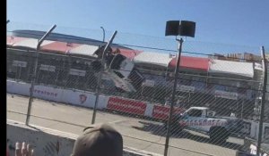 Un pilote de Super Truck se crashe après un saut spectaculaire (vidéo) 