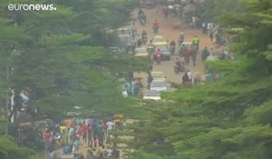 Au Cameroun, Paul Biya poursuit son règne