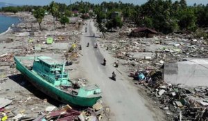 Tsunami en Indonésie: les dégâts vus du ciel à Palu