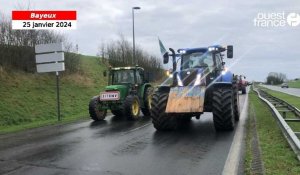 VIDÉO. Colère des agriculteurs : à Bayeux, une cinquantaine de tracteurs arrive sur le By-pass