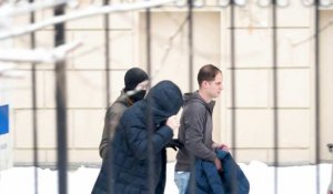 Images du journaliste américain Evan Gershkovich quittant le tribunal de Moscou