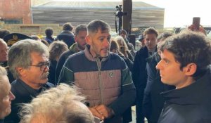 Gabriel Attal rencontre des ostréiculteurs à Fouras, en Charente-Maritime