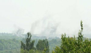 Des explosions retentissent lors d'une frappe russe dans l'est de l'Ukraine