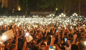 Géorgie: des dizaines de milliers de manifestants contre la loi sur l'"influence étrangère"