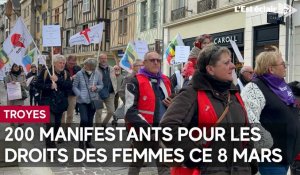 200 personnes manifestaient pour les droits des femmes ce vendredi 8 mars à Troyes