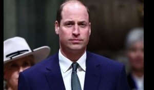 Le prince William retrouve discrètement Carole Middleton dans un bar