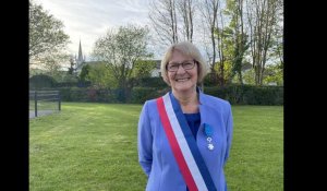 Lumbres : Joëlle Delrue a été décorée de l'Ordre national du Mérite pour ses 40 ans de service pour la municipalité de Lumbres, dont elle est maire depuis 2008