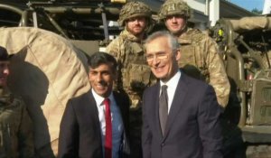 Le PM britannique Sunak et le chef de l'OTAN Stoltenberg rencontrent des troupes en Pologne