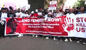 Manifestation contre les meurtres de femmes au Kenya