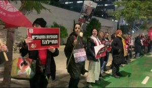 Tel-Aviv : manifestation pour exiger un accord sur la libération des otages