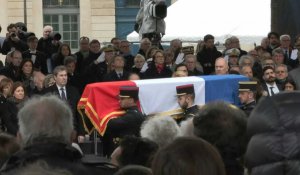 Arrivées place Vendôme à Paris pour l'hommage national à Robert Badinter