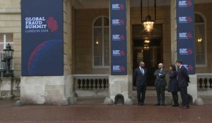 Des ministres arrivent au sommet mondial sur la fraude à Londres
