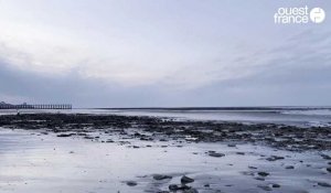 VIDEO. Les grandes marées d’équinoxe attirent promeneurs et pêcheurs sur la Côte de Nacre