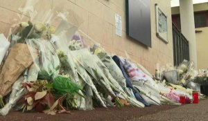 Mort de Shemseddine: des fleurs et des bougies déposées devant le collège Les Sablons