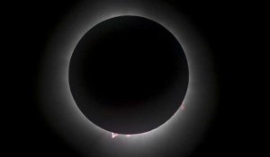 Une éclipse solaire a traversé l’Amérique du Nord