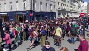 VIDÉO. « La mobilisation est forte en Finistère » : ils manifestent pour défendre les free party