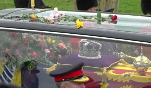 Arrivée du cercueil d'Elizabeth II à Windsor