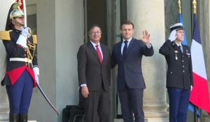 Forum sur la paix: Macron accueille le président colombien Gustavo Petro à l'Elysée
