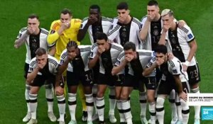Mondial-2022 : une main sur la bouche, les joueurs allemands défient la Fifa