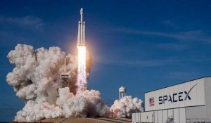 SpaceX envoie 54 nouveaux satellites Starlink en orbite