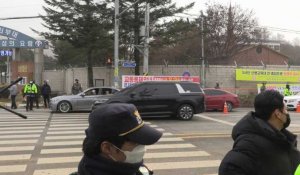 Corée du Sud : Jin, star de BTS, entre dans une base militaire pour débuter son service obligatoire