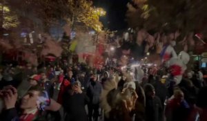 Valenciennes : les supporters fêtent la victoire des Bleus en demi