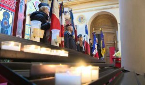 Paris: la communauté ukrainienne commémore l'anniversaire de l'invasion de l'Ukraine par la Russie