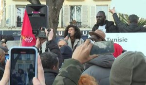 Paris: manifestation devant l'ambassade de Tunisie contre le "racisme anti-migrants"