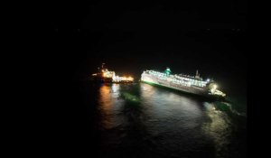 Incendie à bord d'un ferry dans la Manche, remorqué au port de Calais