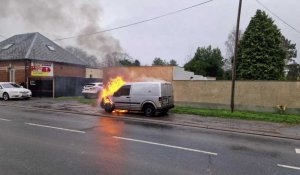 Incendie de véhicule à Cléry-sur-Somme