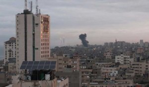 Des roquettes tirées de la bande de Gaza, Israël riposte par des frappes aériennes