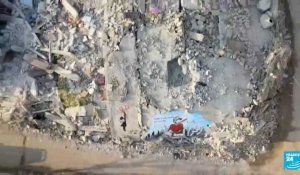 Syrie : l'art pour panser les blessures, des artistes au nord d'Alep peignent des fresques