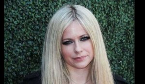 Avril Lavigne et Tyga en couple ? Ce geste qui sème le doute