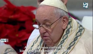 Le pape François salue le "bien-aimé" Benoît XVI au lendemain de sa mort