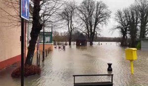 À Hesdigneul, le niveau des eaux montent