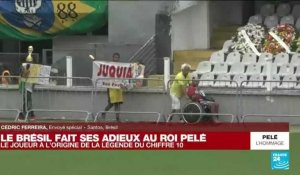 Hommage à Pelé dans le stade de Santos : un joueur "éternel"