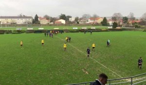 Football. Après 30 minutes de jeu, le match Maybéléger - Fief Gesté est stoppé par la pluie 