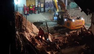 immeubles effondrés à Lille : pour permettre la suite des recherches, le déblaiement mécanique a commencé