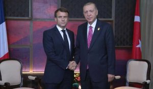 G20: Macron présente ses condoléances à Erdogan pour les victimes de l'attentat