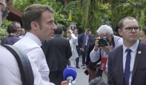 France/Australie: l'offre de coopération sur les sous-marins "reste sur la table" (Macron)