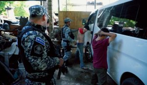 Salvador : le président autocrate Bukele contre les gangs