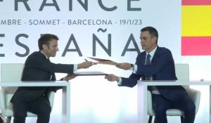 La France et l'Espagne signent un "traité d'amitié" à Barcelone