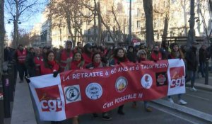 Retraites: le cortège des opposants à la réforme s'élance à Marseille